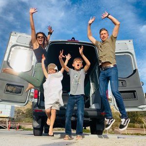 Meet your Posher, Sheila n' shane